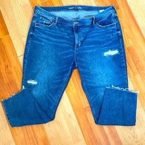 Old Navy mid-rise boyfriend